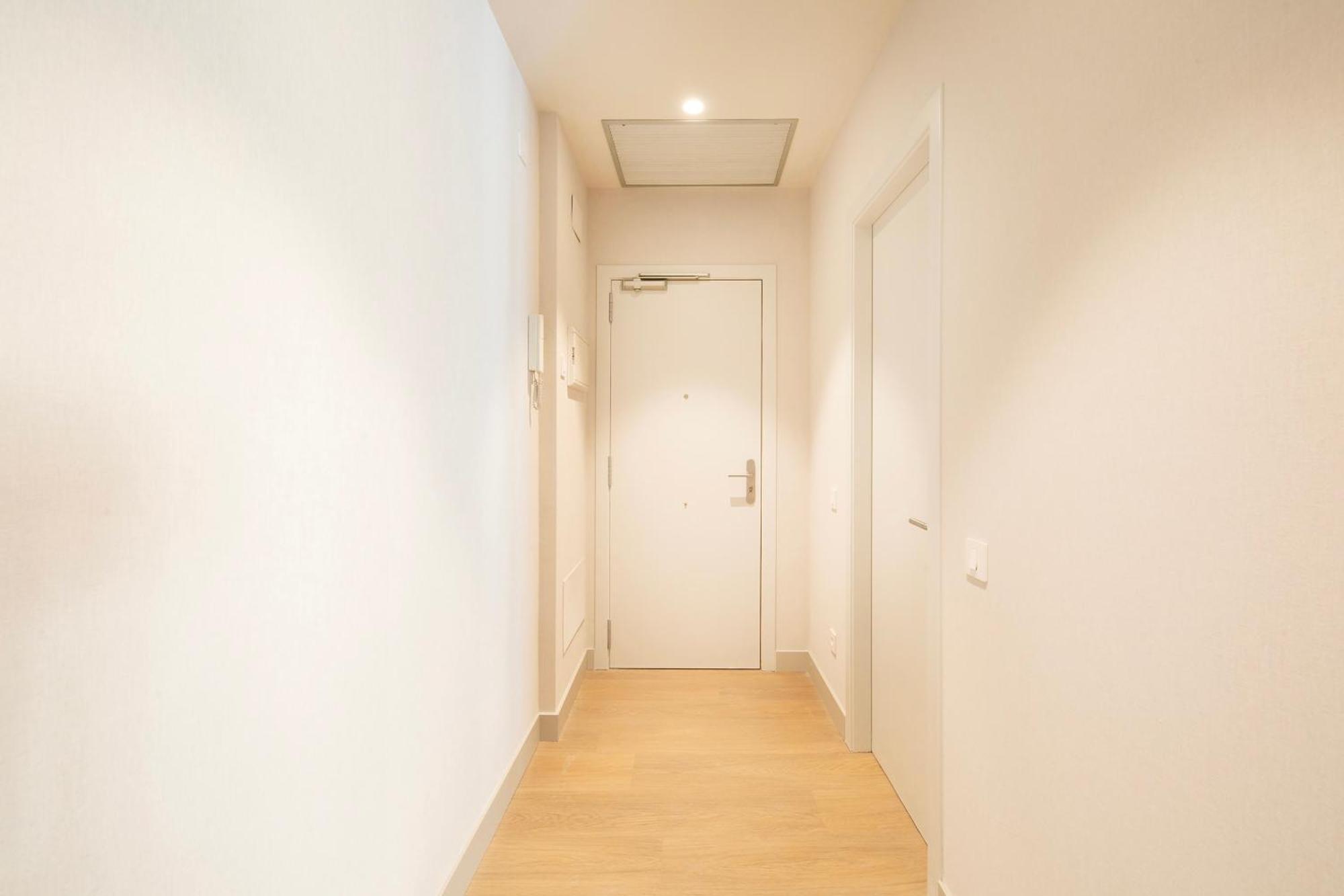 Fisa Rentals Ramblas Apartments Barcelona Exteriör bild